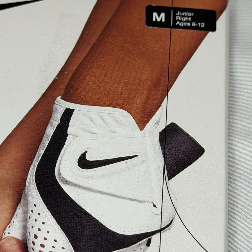 Nike Dura Feel Junior Golf Glove White Black Right Hand Size M Ages 8-12 110-82